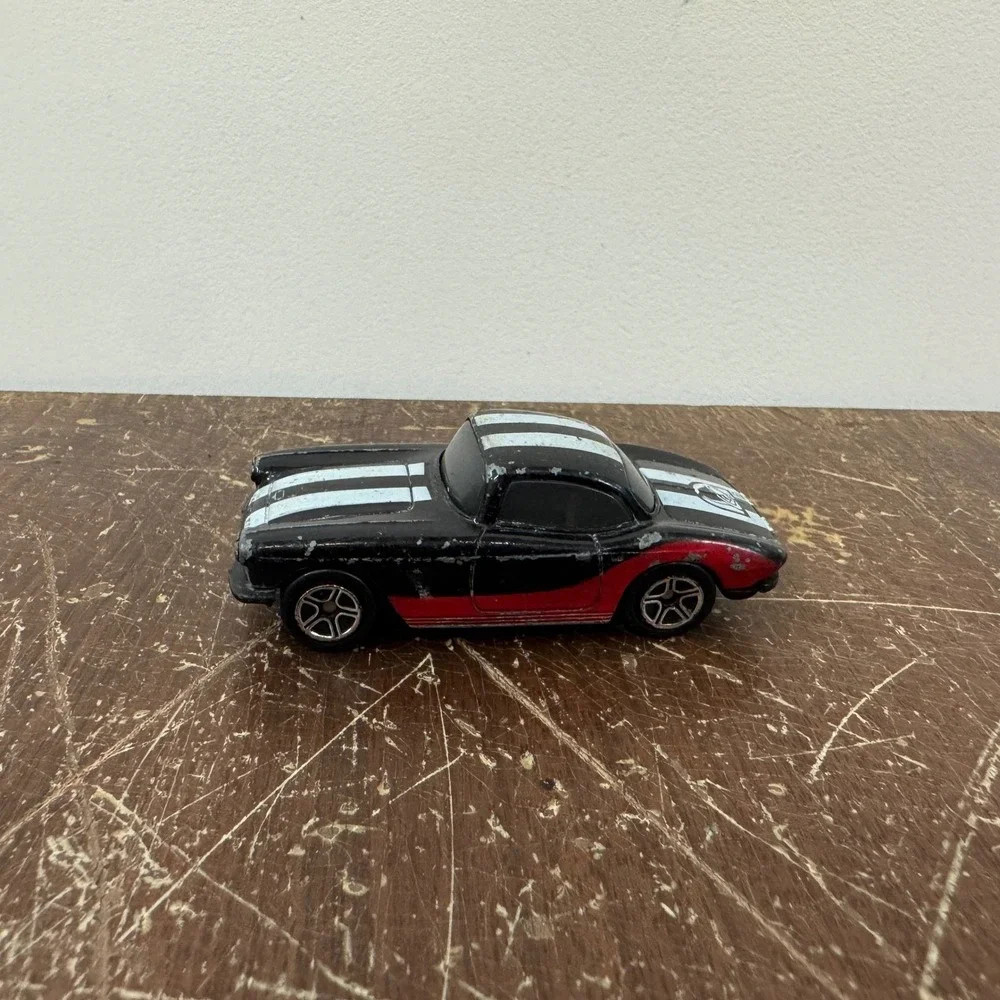 Matchbox 1998 62 Corvette Diecast Car Black Red White‎ Taco Bell Vintage Toy